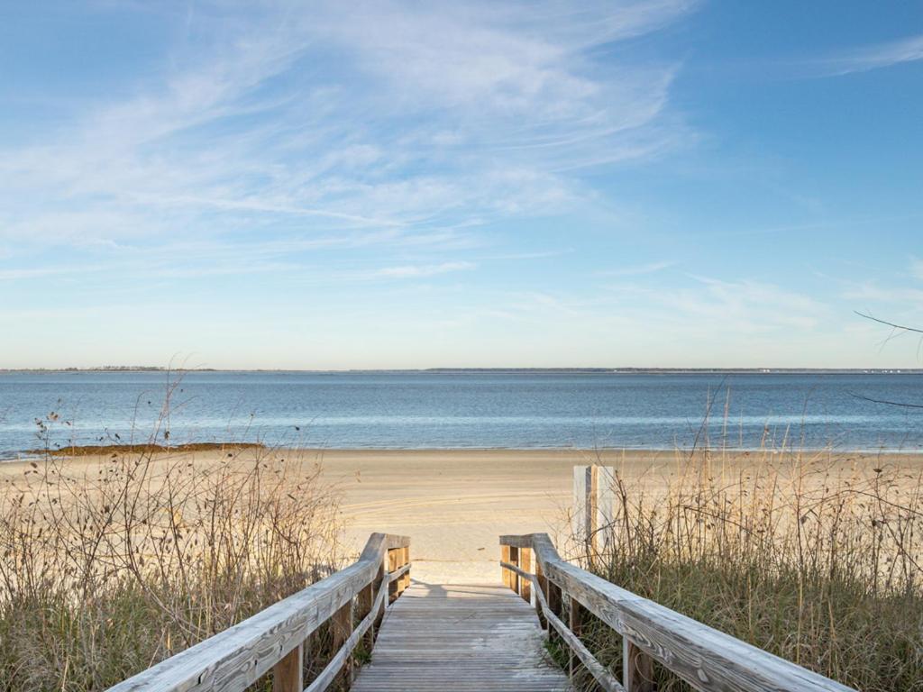 Апартаменти Beach Racquet A210 Tybee Island Екстер'єр фото